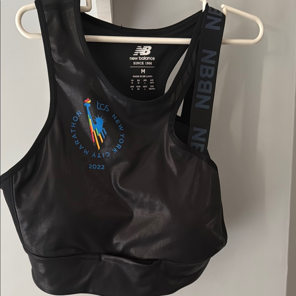 New Balance Black New York 2022 Marathon Sports Bra